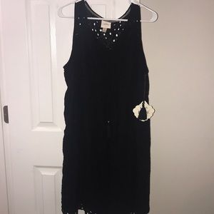 beautiful black summer dress!